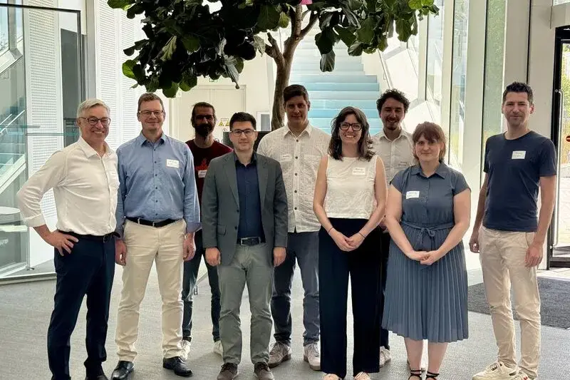 Group photo of the participants of the ZIA PropTech breakfast at S-TEC